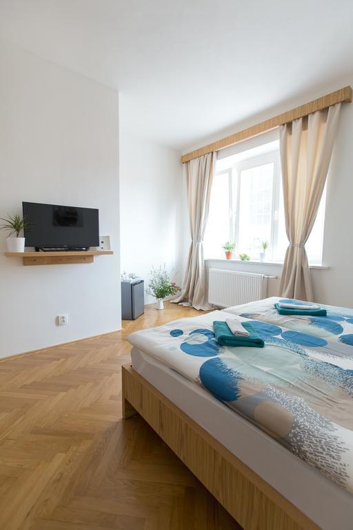 Bed And Breakfast Placzek Brno Exterior photo